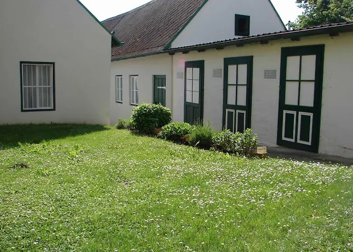 Bioweingut Hauerhof 99 -apartment 4 Lägenhet *